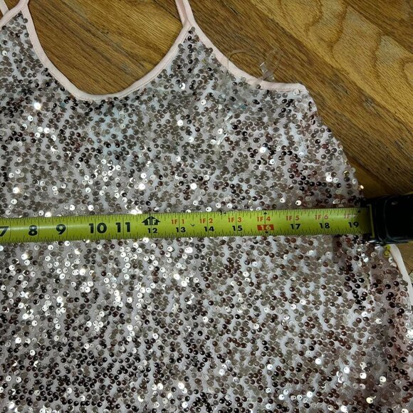 3/$15 Pink Y2K Sparkly sequin tank top rue 21 2000s - Picture 4 of 4
